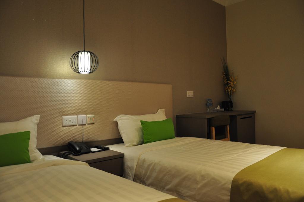 Champion Hotel Сингапур Стая снимка