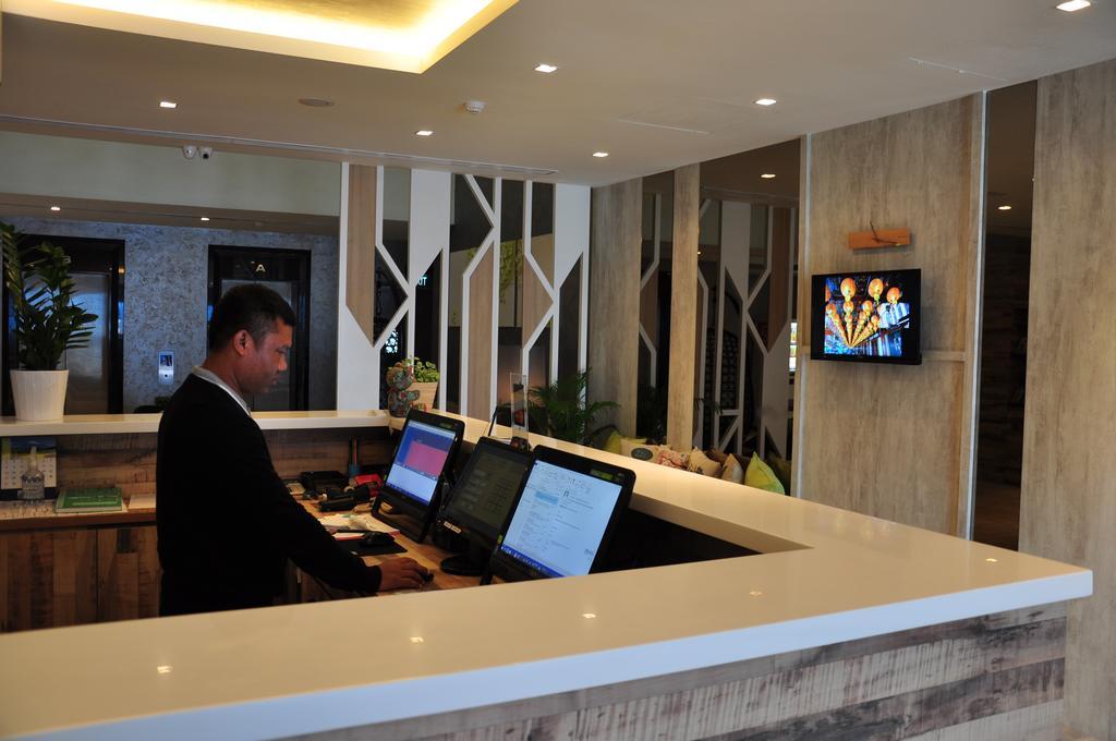 Champion Hotel Сингапур Екстериор снимка